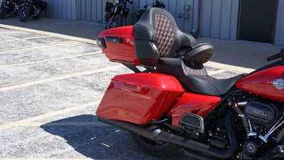 2022 Harley-Davidson FLHXS - Street Glide Special Base