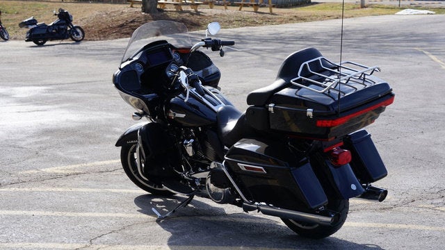 2023 Harley-Davidson FLTRK - Road Glide Limited Base