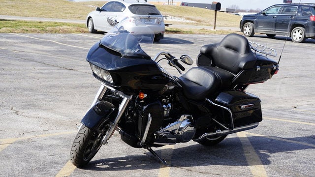 2023 Harley-Davidson FLTRK - Road Glide Limited Base