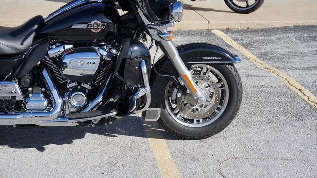 2024 Harley-Davidson Trike FLHTCUTG - Tri Glide Ultra