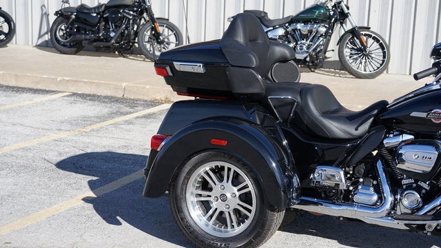 2024 Harley-Davidson Trike FLHTCUTG - Tri Glide Ultra