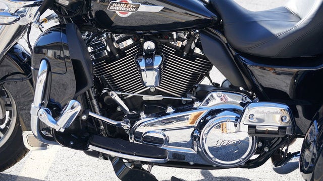 2024 Harley-Davidson Trike FLHTCUTG - Tri Glide Ultra