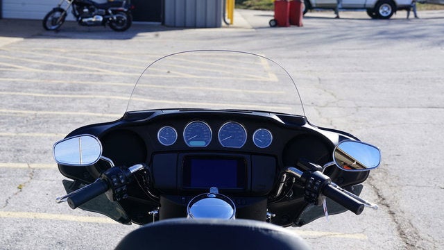 2024 Harley-Davidson Trike FLHTCUTG - Tri Glide Ultra