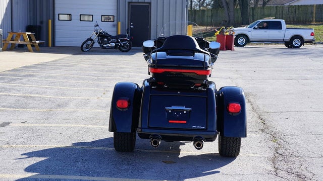 2024 Harley-Davidson Trike FLHTCUTG - Tri Glide Ultra