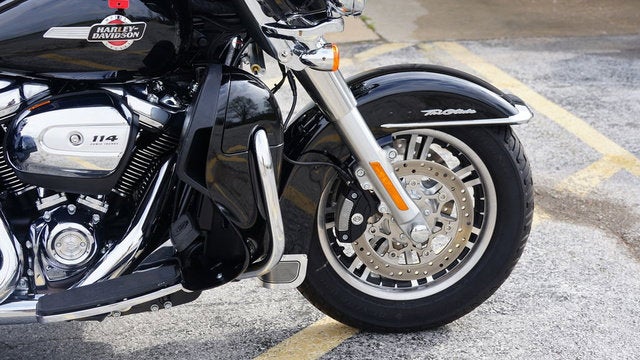 2023 Harley-Davidson FLHTCUTG - Tri Glide Ultra Base