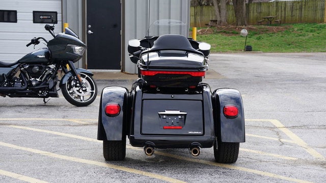 2023 Harley-Davidson FLHTCUTG - Tri Glide Ultra Base
