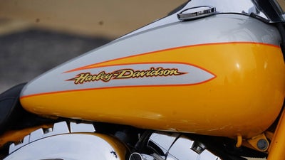 2004 Harley-Davidson FXSTD - Softail Deuce Base