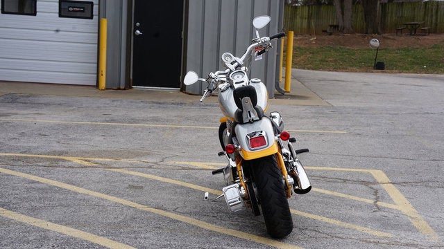 2004 Harley-Davidson FXSTD - Softail Deuce Base