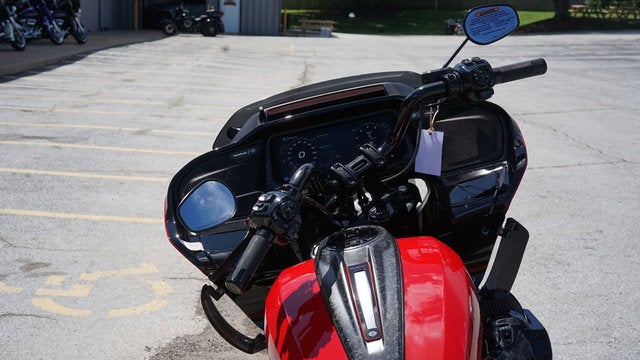 2025 Harley-Davidson FLTRXSTSE - CVO Road Glide ST Base