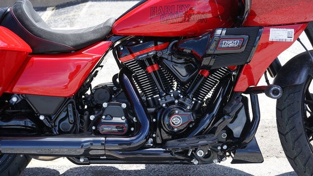 2025 Harley-Davidson FLTRXSTSE - CVO Road Glide ST Base