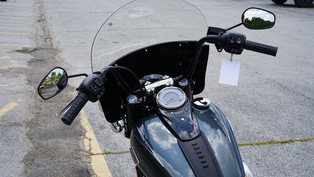 2025 Harley-Davidson Softail FLHC - Heritage Classic