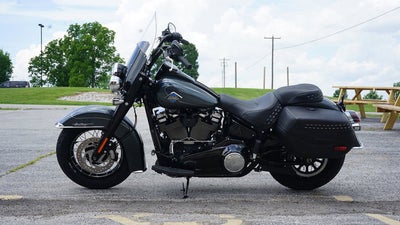 2025 Harley-Davidson Softail FLHC - Heritage Classic