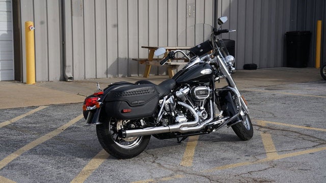 2024 Harley-Davidson Softail FLHCS - Heritage Classic