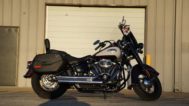 2021 Harley-Davidson FLHCS - Heritage Classic 114 Base