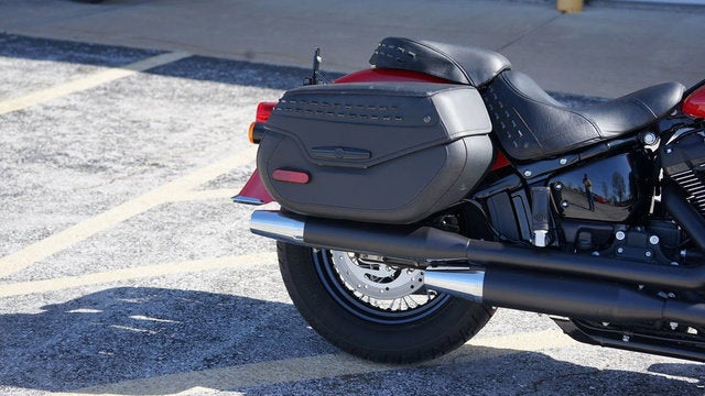 2022 Harley-Davidson Softail FLHCS - Heritage Classic 114