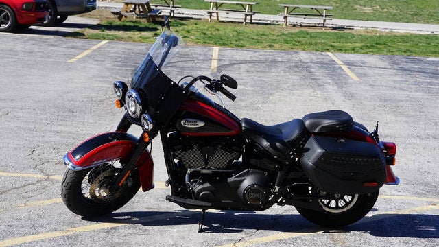 2022 Harley-Davidson Softail FLHCS - Heritage Classic 114