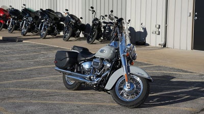 2024 Harley-Davidson Softail FLHCS - Heritage Classic