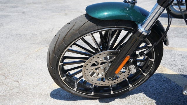 2024 Harley-Davidson Softail FXBR - Breakout