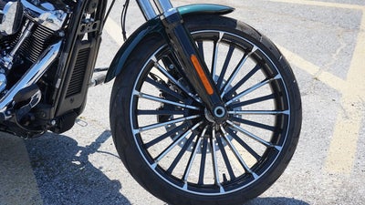 2024 Harley-Davidson Softail FXBR - Breakout