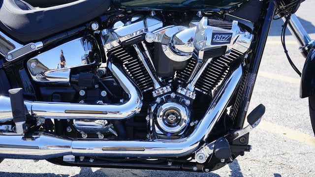 2024 Harley-Davidson Softail FXBR - Breakout