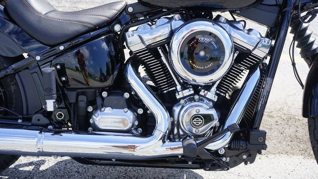 2025 Harley-Davidson Softail FXBB - Street Bob