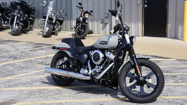 2025 Harley-Davidson Softail FXBB - Street Bob