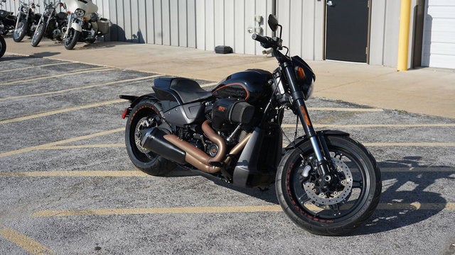 2019 Harley-Davidson FXDRS - FXDR 114 Base