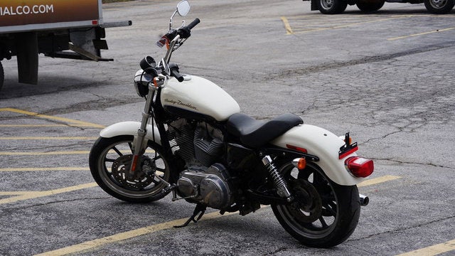 2013 Harley-Davidson Sportster XL883L - Superlow