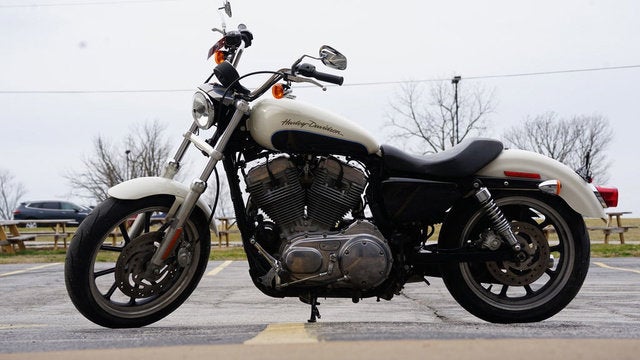 2013 Harley-Davidson Sportster XL883L - Superlow