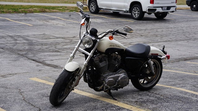 2013 Harley-Davidson Sportster XL883L - Superlow