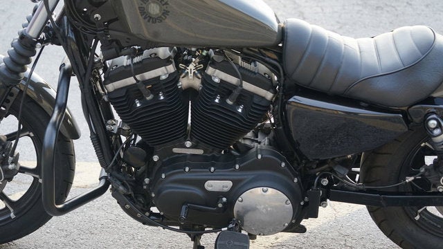 2019 Harley-Davidson XL 883N - Sportster Iron 883 Base