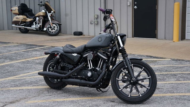 2022 Harley-Davidson XL883N - Iron 883 Base