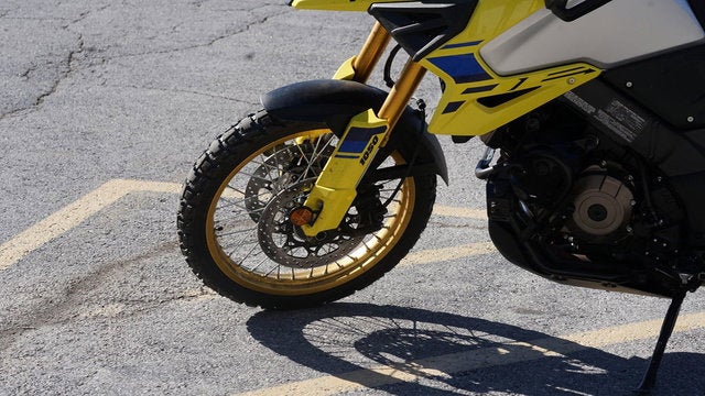 2023 Suzuki V-Strom 1050DE Adventure