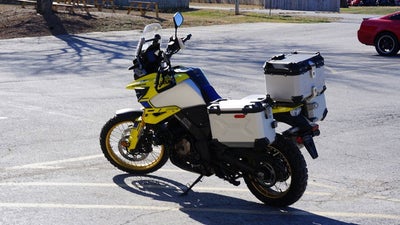 2023 Suzuki V-Strom 1050DE Adventure