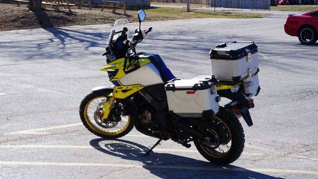 2023 Suzuki V-Strom 1050DE Adventure