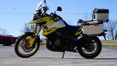 2023 Suzuki V-Strom 1050DE Adventure