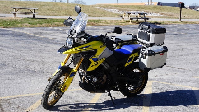 2023 Suzuki V-Strom 1050DE Adventure