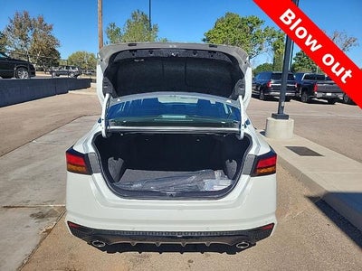 2025 Nissan Altima SR