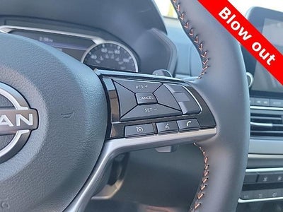 2025 Nissan Altima SR