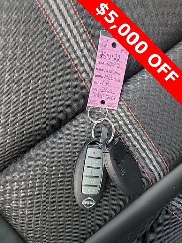 2025 Nissan Altima SR