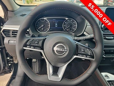 2025 Nissan Altima SR