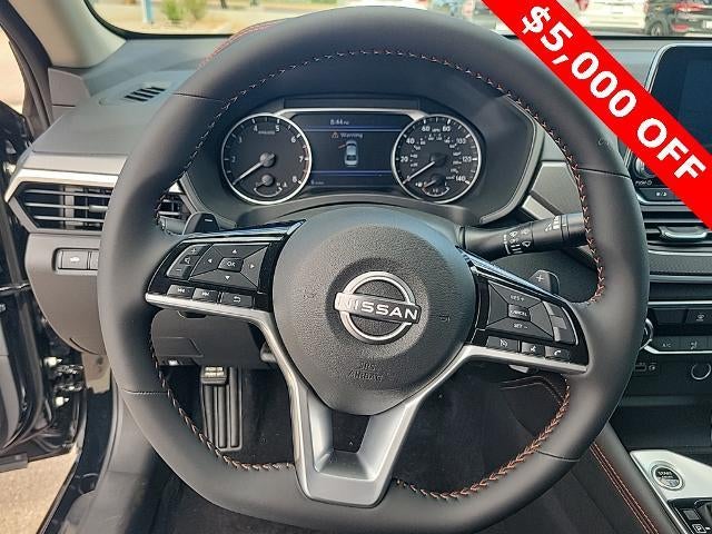 2025 Nissan Altima SR