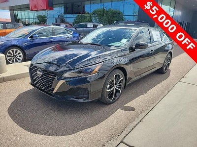 2025 Nissan Altima SR