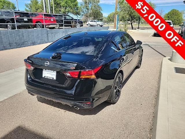 2025 Nissan Altima SR