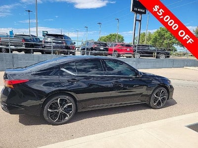 2025 Nissan Altima SR