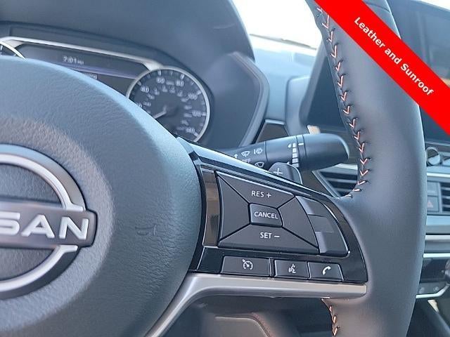 2025 Nissan Altima SR