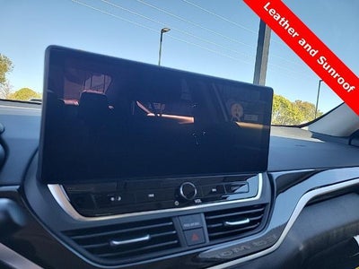 2025 Nissan Altima SR