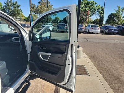 2024 Nissan Titan SV