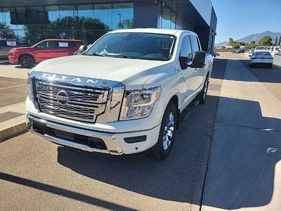 2024 Nissan Titan SV
