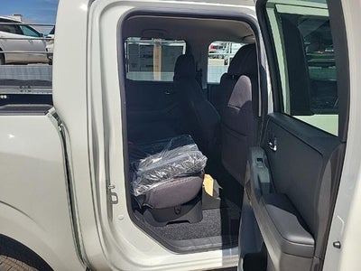 2026 Nissan Frontier Crew Cab SV